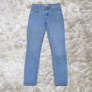 Everlane Regular Light Wash Denim Jeans 25